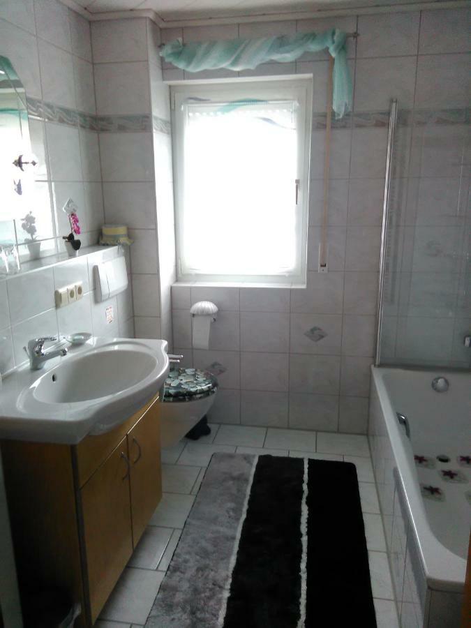 Ferienwohnung Hops Daisendorf Bagian luar foto